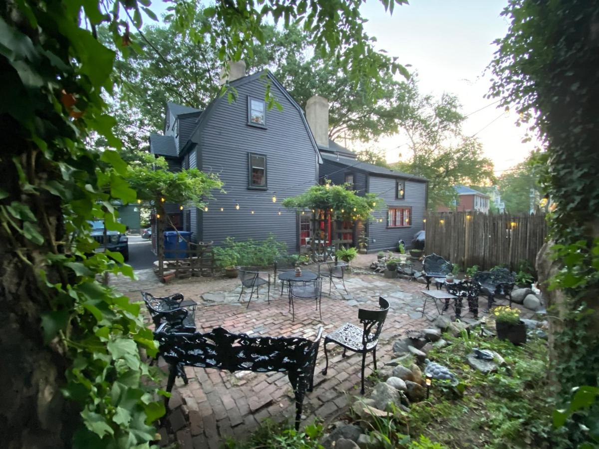 Daniels House Inn ซาเล็ม ภายนอก รูปภาพ