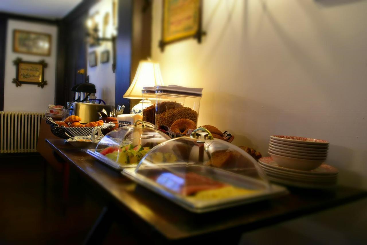 Daniels House Inn ซาเล็ม ภายนอก รูปภาพ
