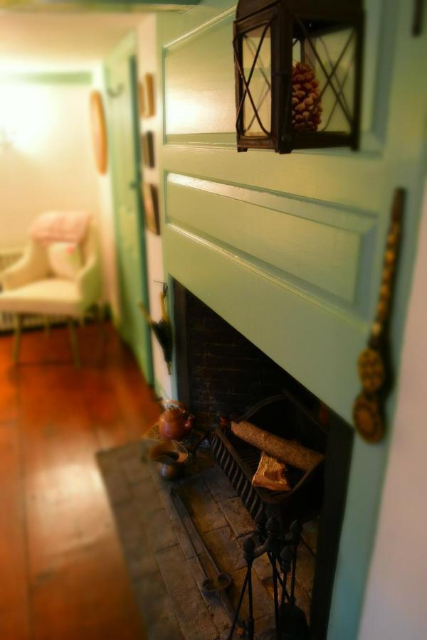 Daniels House Inn ซาเล็ม ภายนอก รูปภาพ