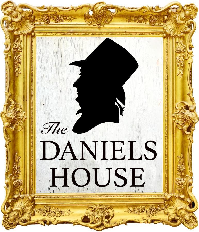 Daniels House Inn ซาเล็ม ภายนอก รูปภาพ